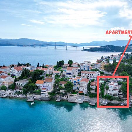 Apartman Bebic Klek Exteriör bild