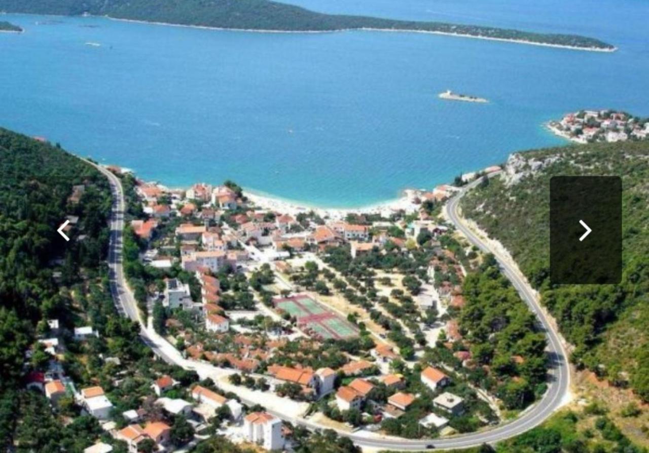 Apartman Bebic Klek Exteriör bild